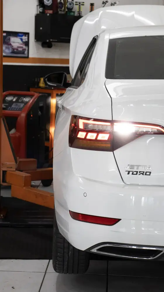 Fachada da unidade Toro Performance com estrutura premium